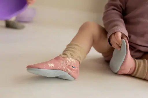 Babysoft pink feather